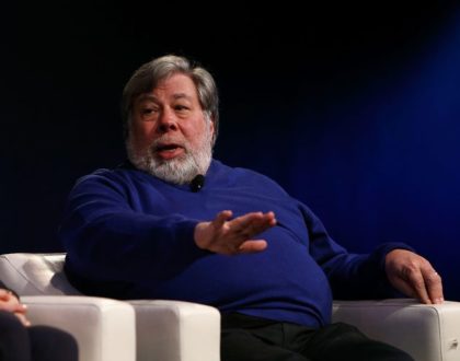 Woz: 'I don't believe anything Elon Musk or Tesla says'     - CNET