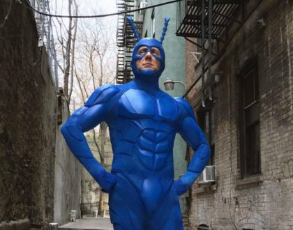 Amazon's superhero 'The Tick' causes chaos in new trailer     - CNET